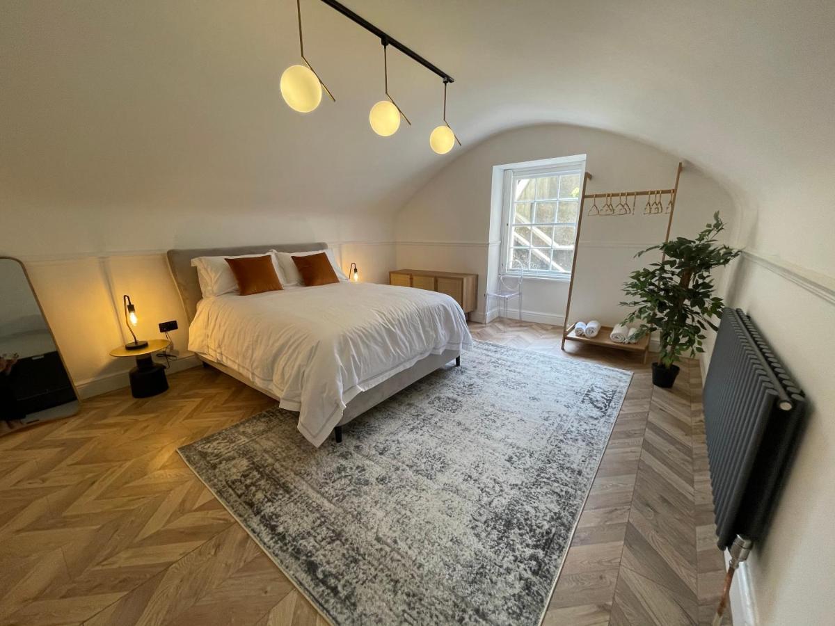 Apartamento Central Period 2 Bed With Free Parking On Site Sleeps 1-6 *